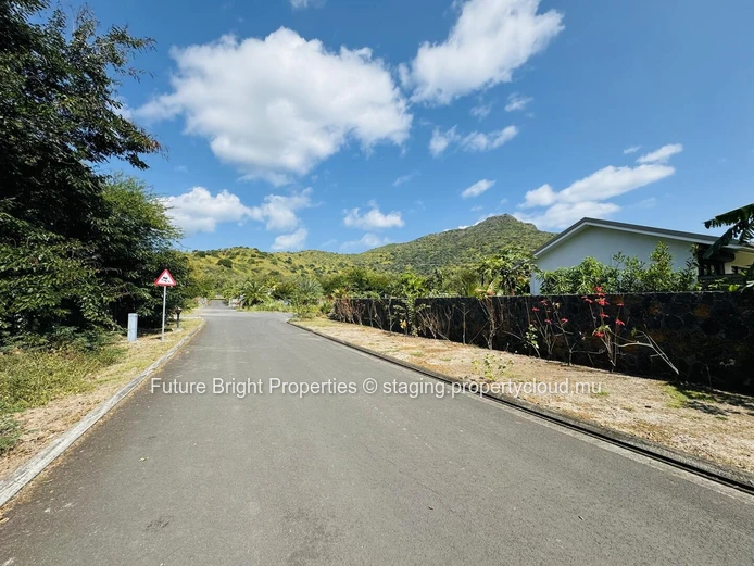 Property Listing: Prime Plot in Morc Belouguet, Tamarin