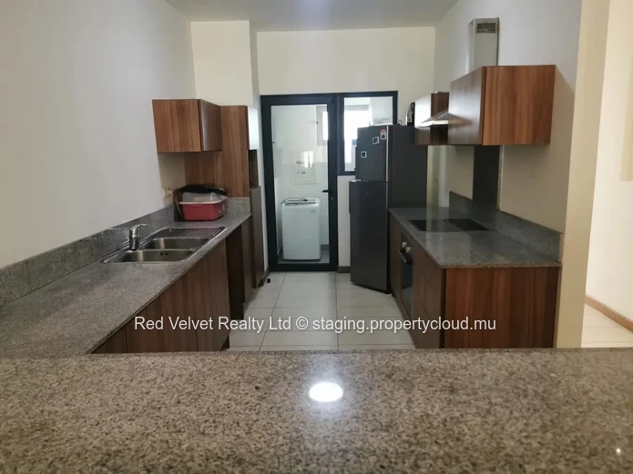3-Bedroom Apartment for Rent in Quatre Bornes | Pool & Gym | Furnished