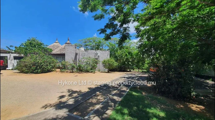 Villa For Rent In Bain Boeuf