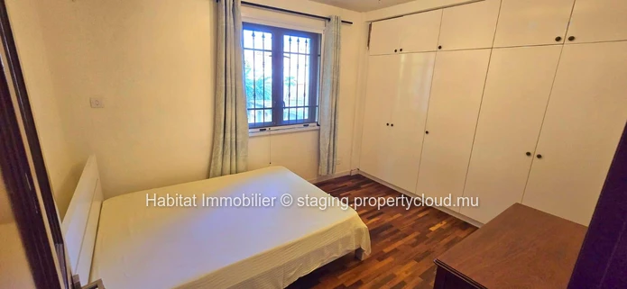 Bel appartement non meublé de 132 m² idéalement situé au rez-de-chaussée d'une résidence à Montagne Ory, Moka