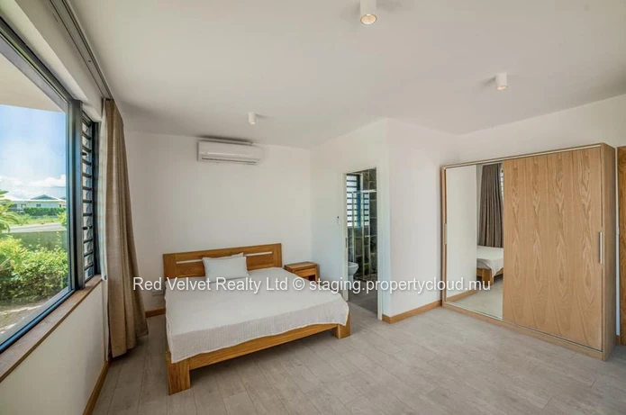 Charming Villa for Rent in Gated Community in Flic en Flac 