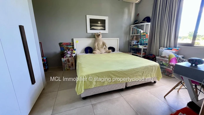 Luxurious Furnished Apartment with Pool in Balaclava