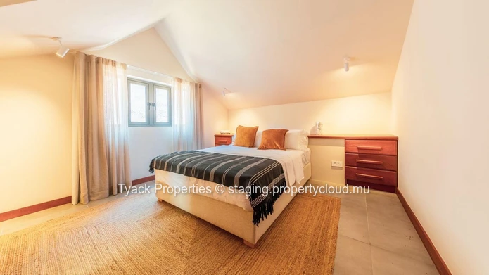 Luxury 4-Bedroom Villa for Sale in Tamarin – RES Scheme