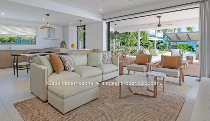 Villa with pool, sea view, and golf course access | Black River, Mauritius