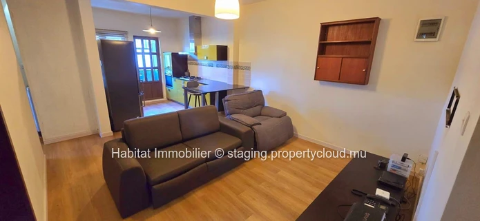 Bel appartement non meublé de 132 m² idéalement situé au rez-de-chaussée d'une résidence à Montagne Ory, Moka