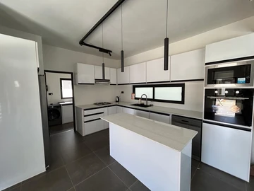 Maison de 4 Chambres