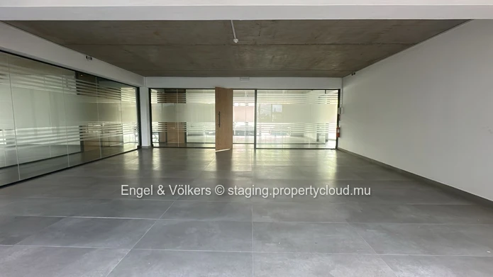 For Rent - Office spaces with balcony in Black River
