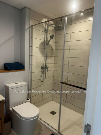 Superbe appartement moderne à louer à The Grove – Cascavelle