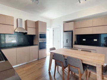 Townhouse, Duplex de 3 Chambres