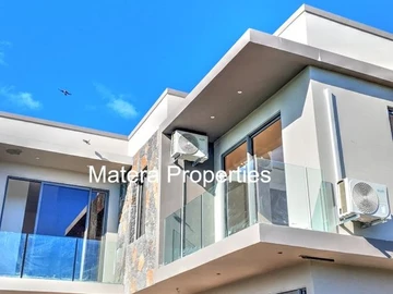 4 Bedroom Villa