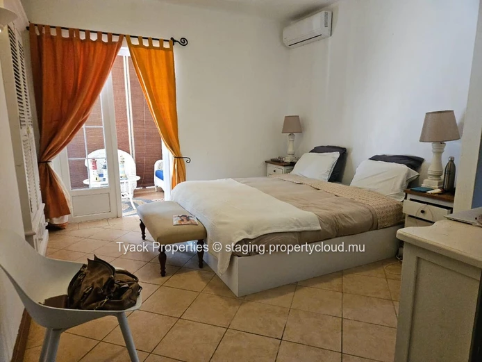 Villa for Sale in Grand Baie – 4 Bedrooms with Pool and Garden