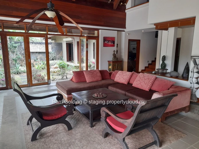 Pointe aux Canonniers – House for sale – Pam Golding Mauritius