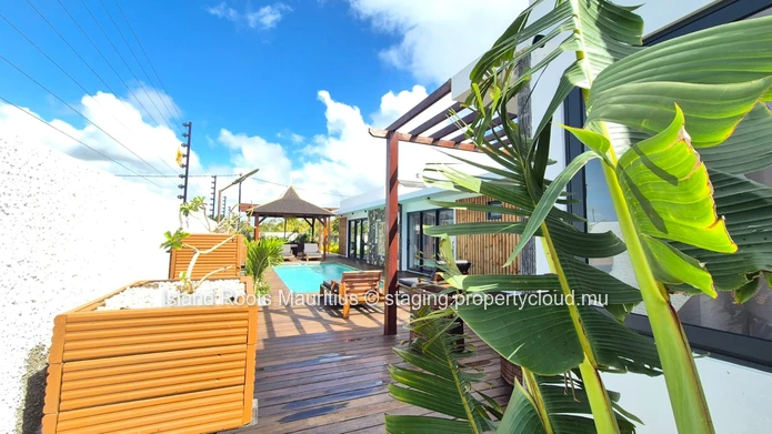 Grande Baie Chemin Vingt Pieds: 3-Bedroom House for Sale - Ideal for Families!