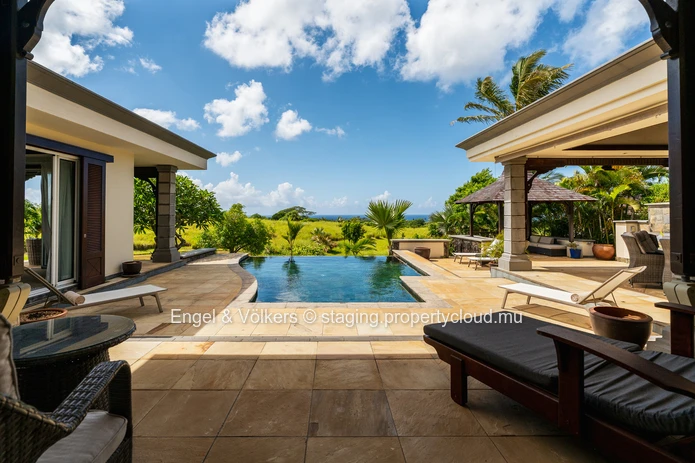 Tranquil Estate Living with Ocean Views