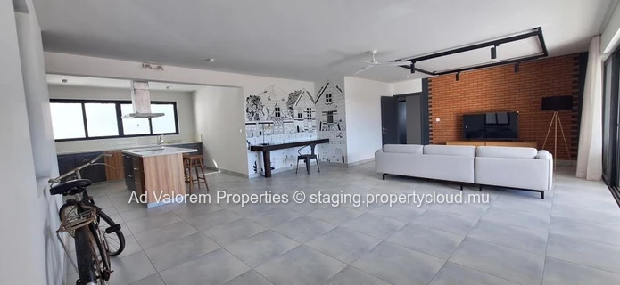 Apartment for sale in Tamarin.