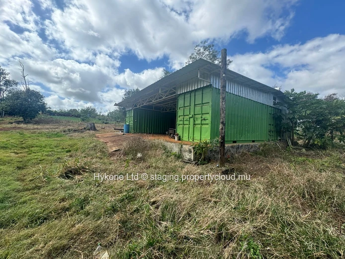 Commercial Land For Sale In Calebasses