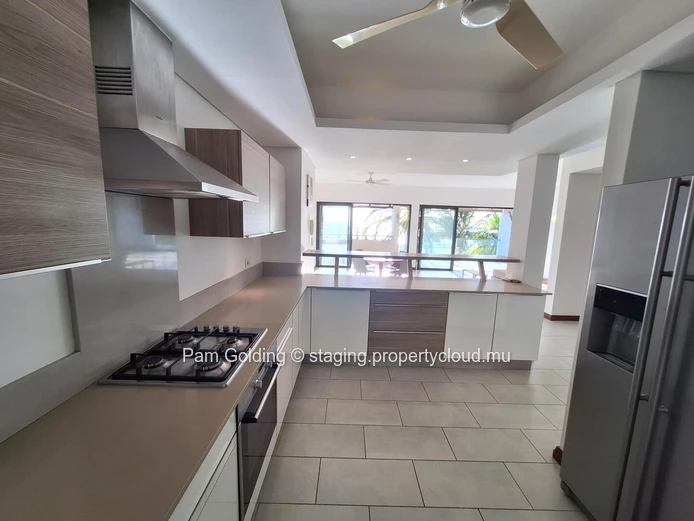 Penthouse de 3 chambres avec vue panoramique sur la mer | Résidences La Tourelle Ocean View, Tamarin.
