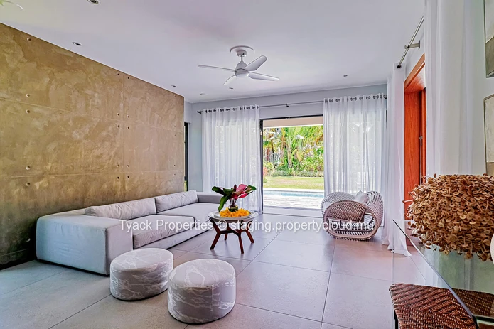 Elegant 3-Bedroom Golf View Villa in Mauritius