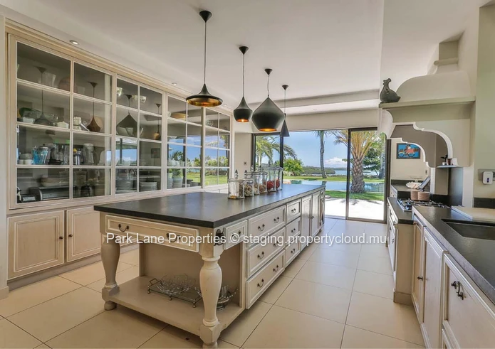 Luxury 6-Bedroom Villa for Sale at Anahita.