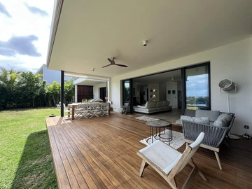 4 Bedroom Villa
