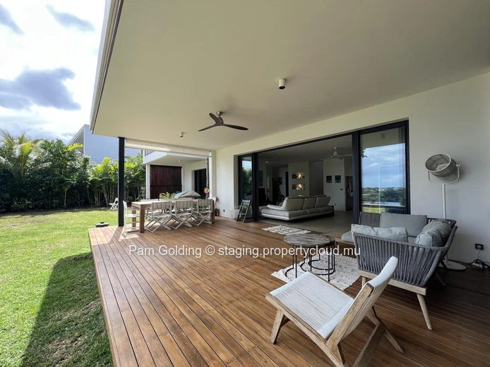 4-Bedroom Villa in Akasha Villas, Cap Tamarin – Private Pool & Coastal Views