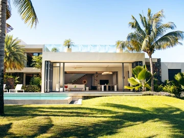 5 Bedroom House