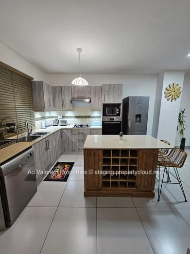 3-Bedroom Duplex for Rent – Flic en Flac