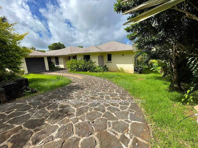 Villa meublée 3 chambres avec piscine à louer à Plaine des Papayes