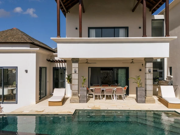 4 Bedroom Villa