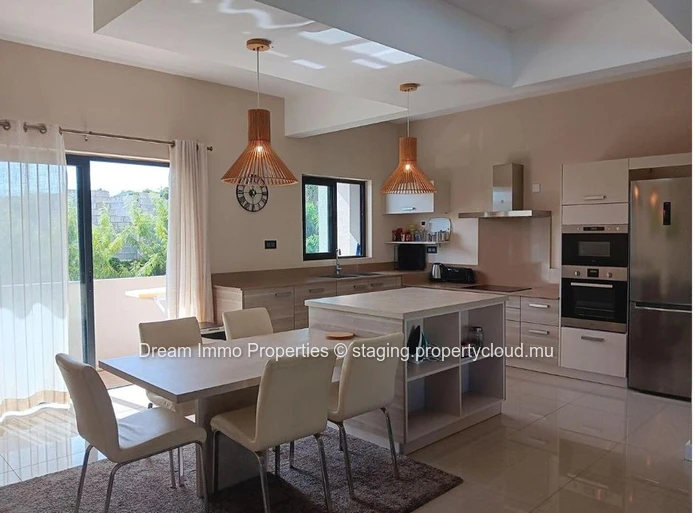 Beachfront! Somptuous Sea View Resale Apartment In Flic En Flac – Mauritius