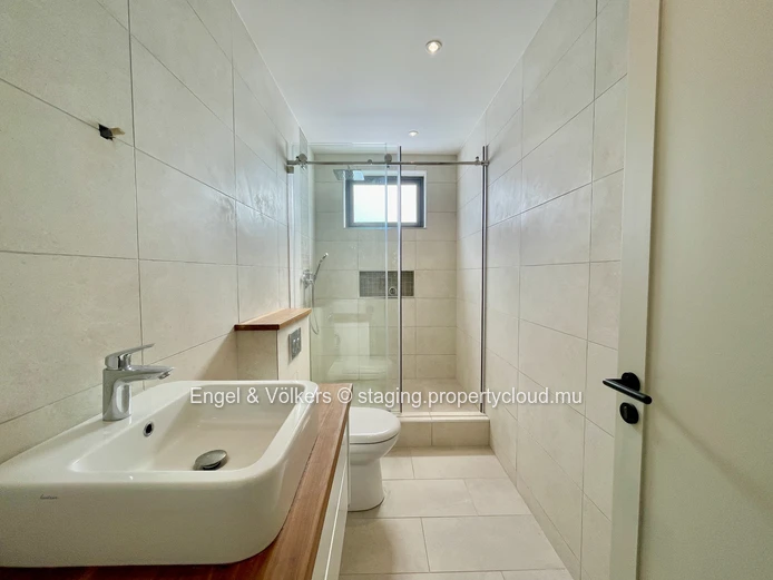 Exclusive 4-Bedroom Waterfront Residence