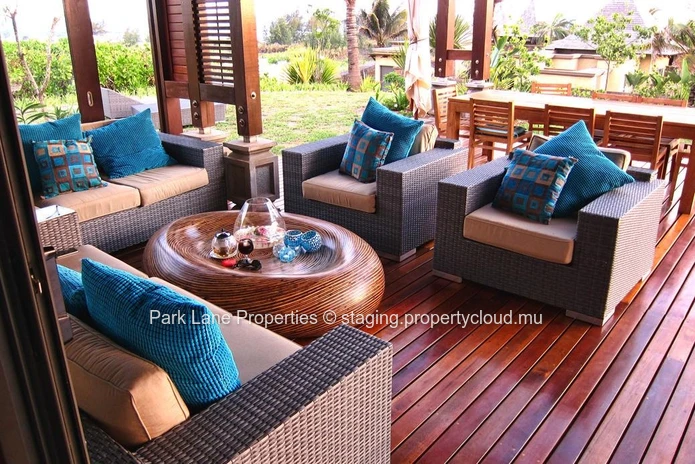 Luxueuse villa 6 càc dans domaine privé avec hôtel 5* en front de mer