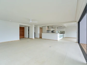 4 Bedroom Apartment
