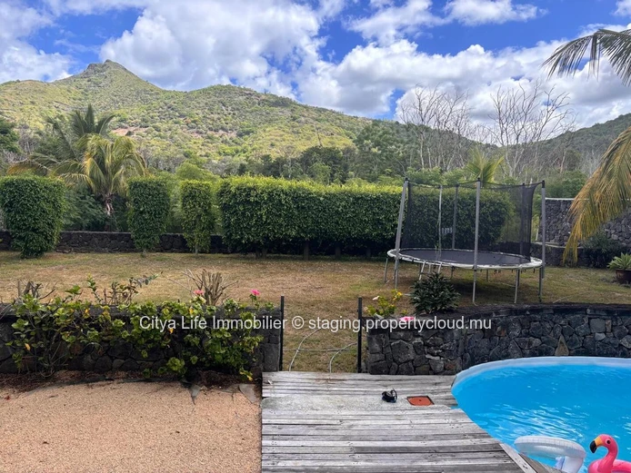 House for Rent - Black River Gorges 