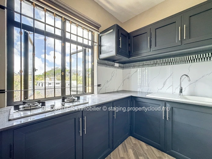Apartment with shared swimming pool