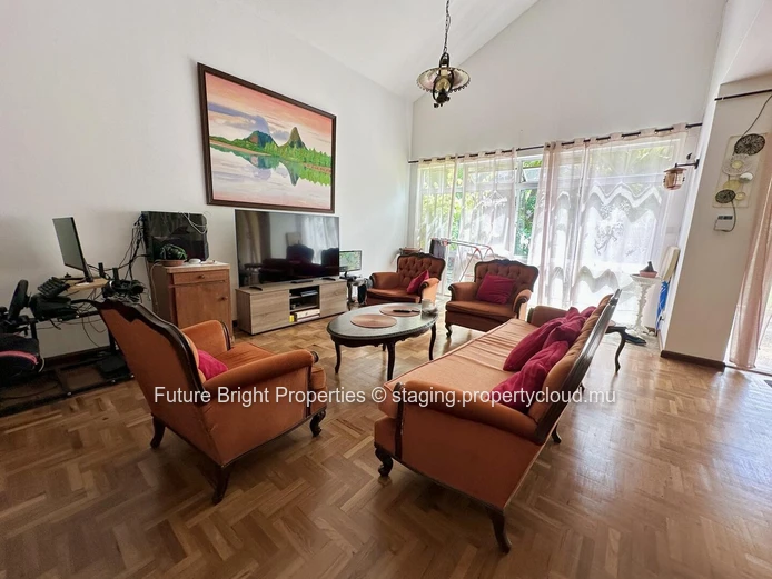 Multi Family Paradise in Vieux Quatre Bornes – Investment Opportunity Awaits!
