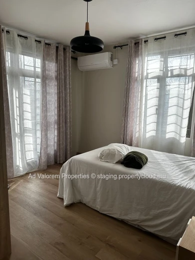 ?? Tastefully Renovated House for Rent – Cascavelle