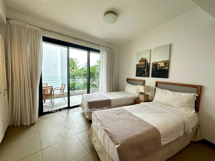 Bel Appartement De 3 Chambres Dans Une Residence Avec Hotel & Golf A Azuri - Ile Maurice