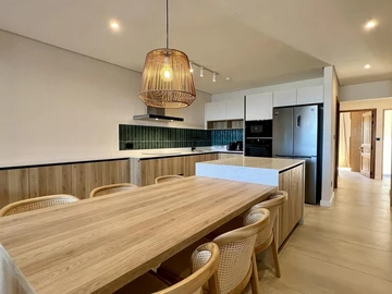3 Bedroom Townhouse, Duplex