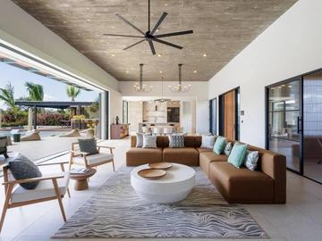 4 Bedroom Villa