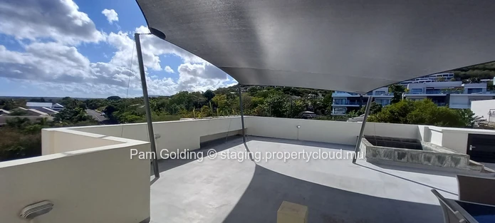 Spacious Penthouse Living in Sought-After Tamarin