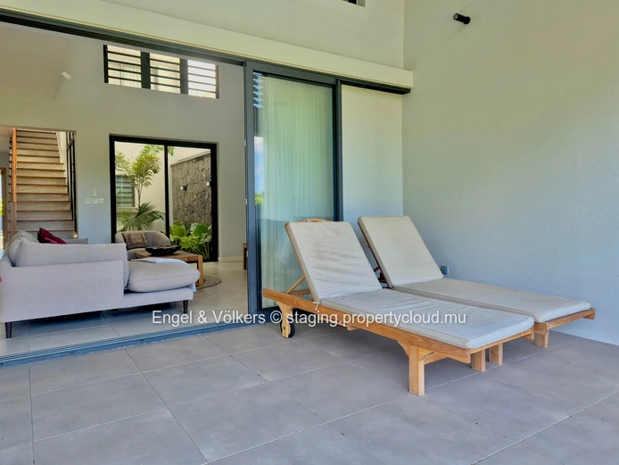 Modern 4-Bedroom Duplex with Private Pool & Gold Membership Benefits