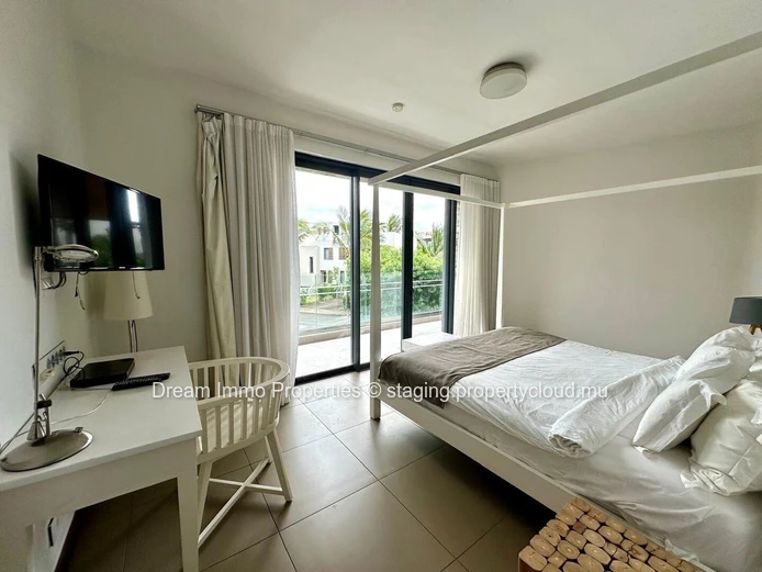 Bel Appartement De 3 Chambres Dans Une Residence Avec Hotel & Golf A Azuri - Ile Maurice