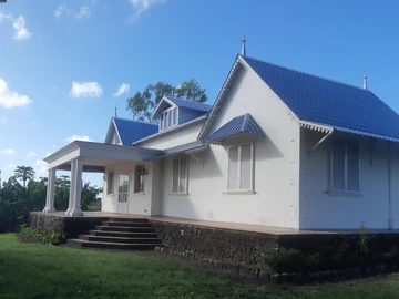 5 Bedroom Villa