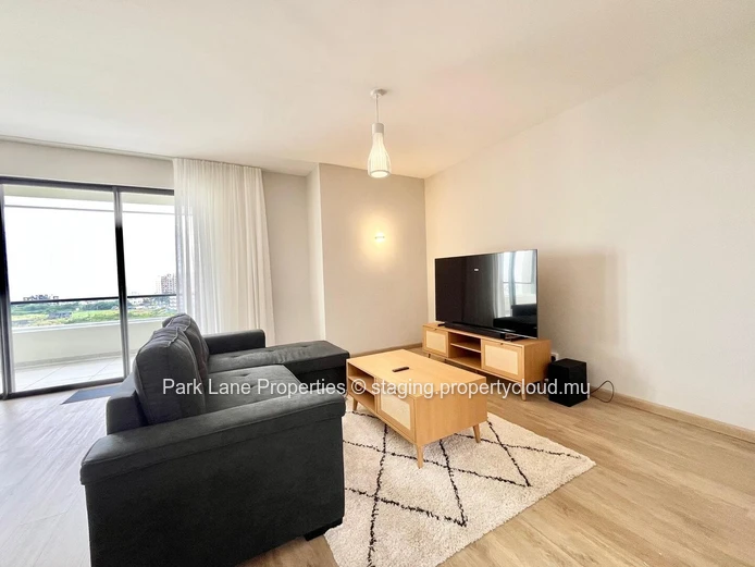 Penthouse moderne de 4 chambres avec vue sur le Wellness Park de Sodnac