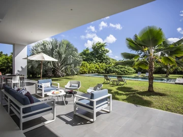 4 Bedroom Villa