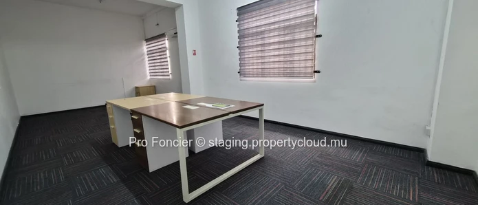 Commercial Space for rent in Quatre-Bornes - Good location