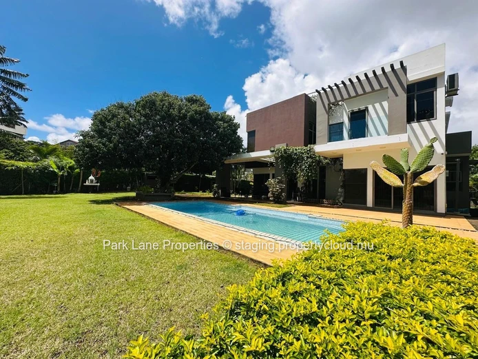 Exquisite Home for sale at Beau Bassin.