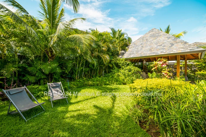 Stunning 4-Bedroom Villa For An Extraordinary Tropical Getaway