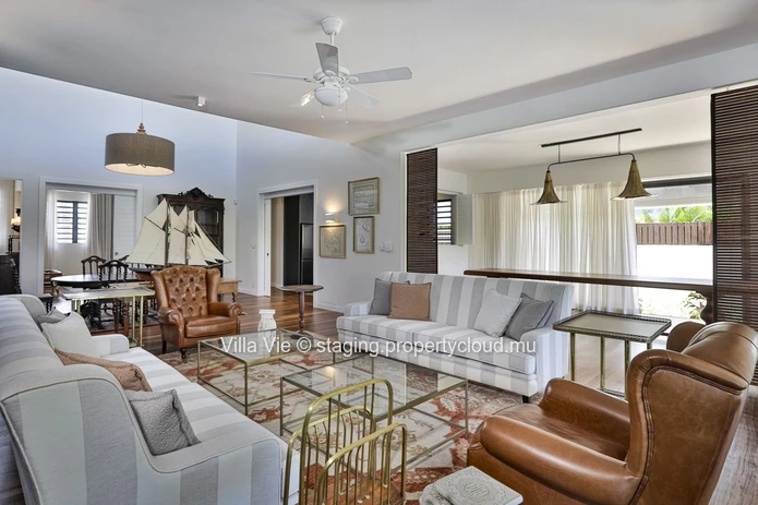 Haute Rive - Luxurious 5 bedroom villa with small river access